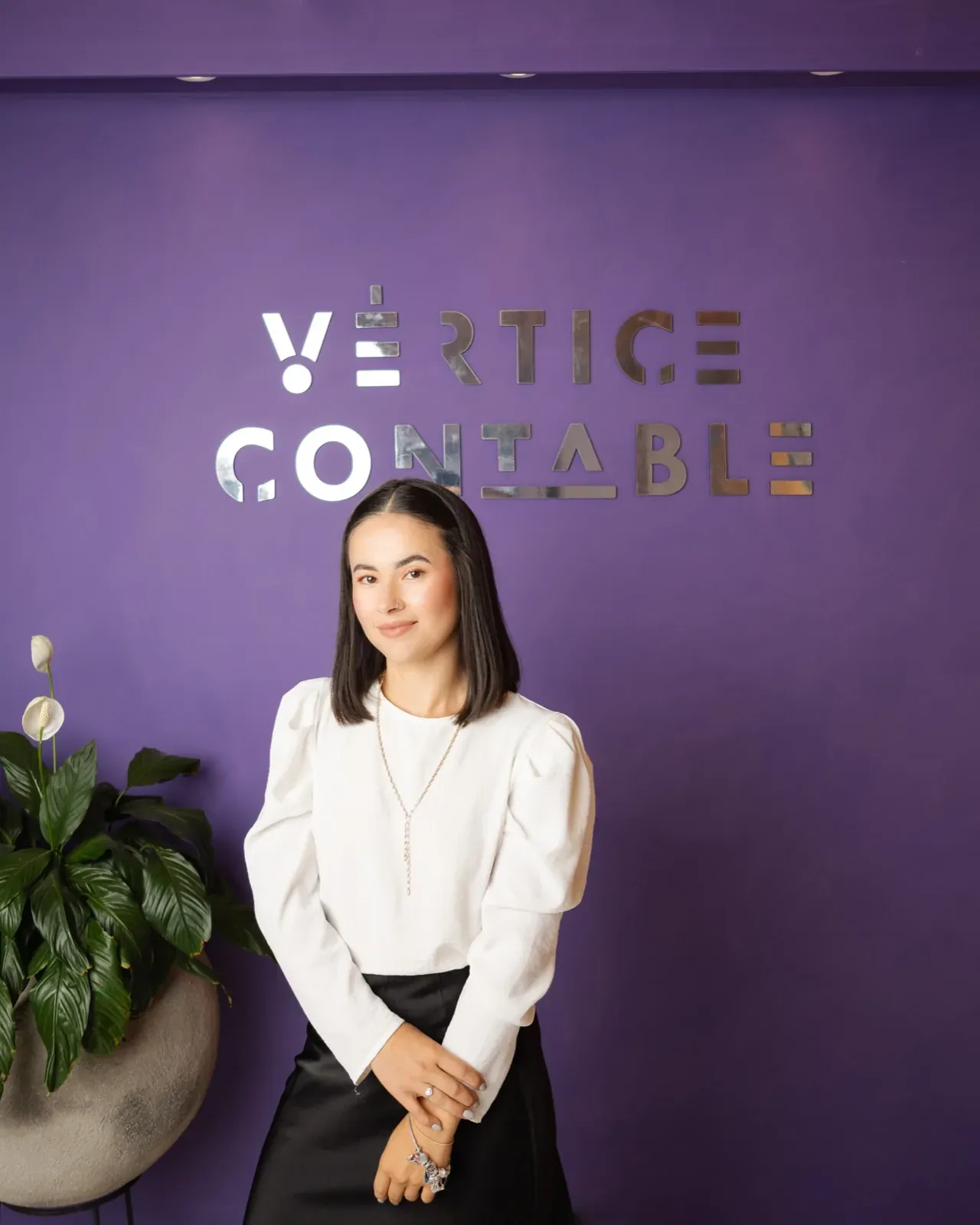 Yesica Buitrago Loaiza, contadora pública y socia directora de Vértice Contable, en la sede de la firma
